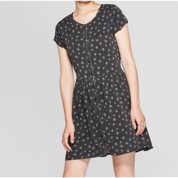 Junk Food Clothing Dresses & Skirts - 💟5/$25 ROCK JUNK FOOD "Grateful Dead" Dress